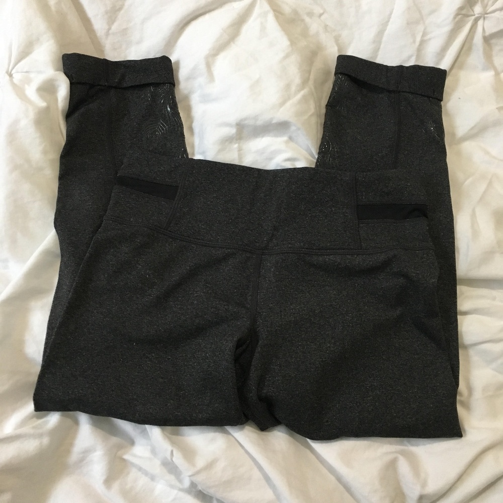 Lululemon Dark Gray Cropped Leggings